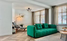 140 M2 Groot Appartement -Midden In Het Centrum- 2022 Kompleet Gerenoveerd